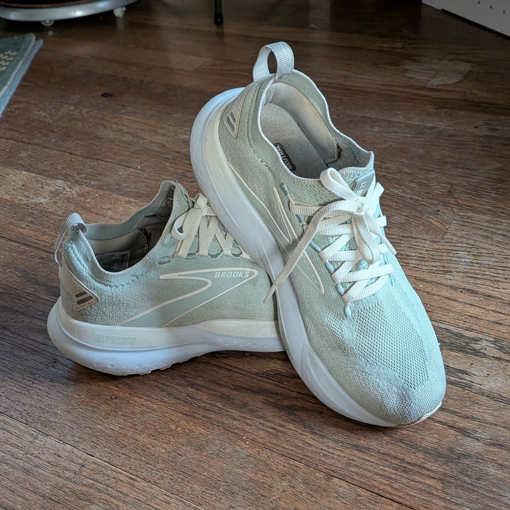 Brooks Glycerin Stealthfit Running Shoes